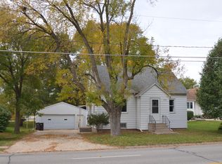 1913 5th St, Gilbertville, IA 50634