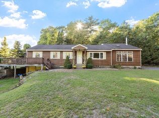 1249 Richardson Rd, Ashby, MA 01431