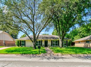 1502 Waltham Ct, Arlington, TX 76012