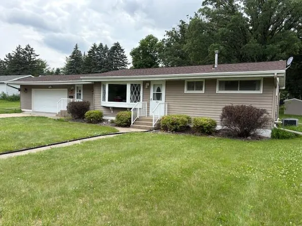 111 9th Ave S, Sauk Rapids, MN 56379