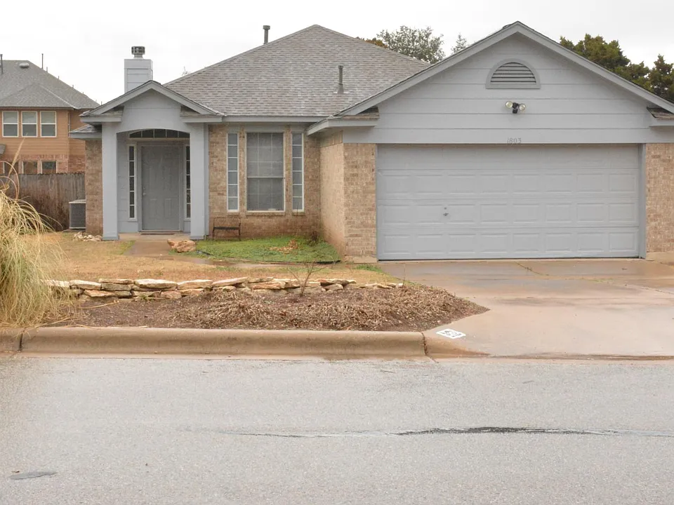1803 Greening Way