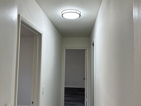 3rd image of 918 S Atlantic Blvd #20