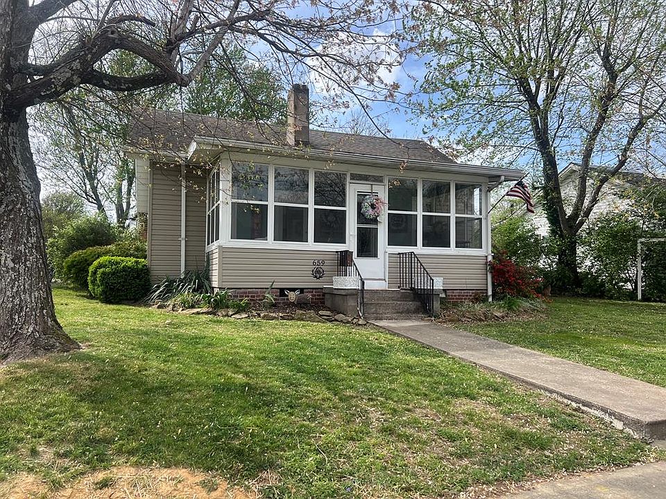 1st image of 659 Victoria St