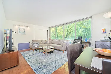 Rented by Living New York