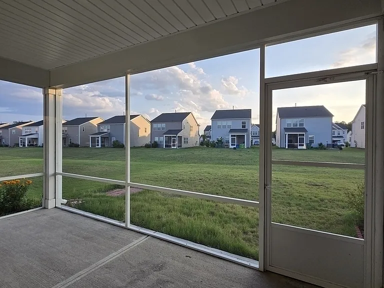 1612 Tavel House Ln — Photo 25