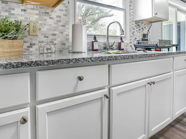 Beautiful and Updated Kitchen!