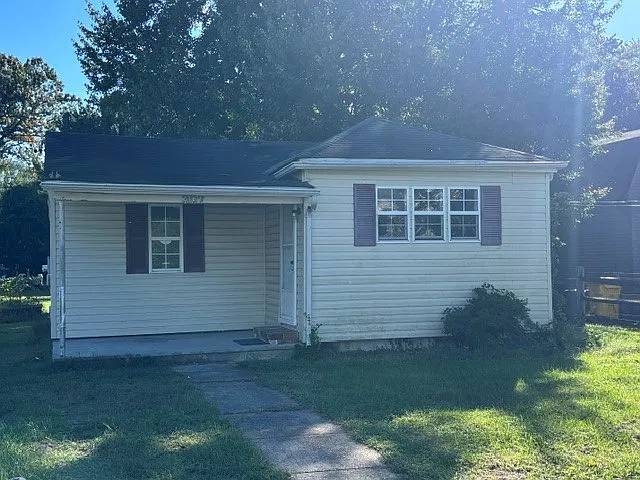 2 bed, 1000 sqft, $2,300 — Photo 3