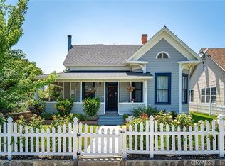 637 N 2nd Ave, Upland, CA 91786