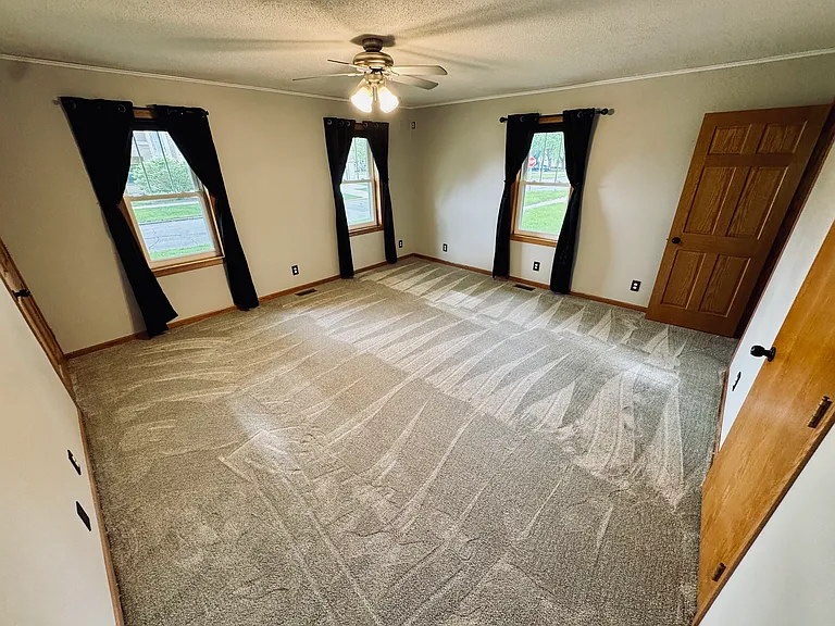 1120 Boone St — Photo 5