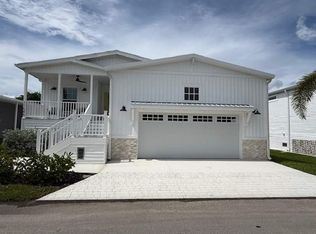 11586 Palm Dr #450, Fort Myers, FL 33908