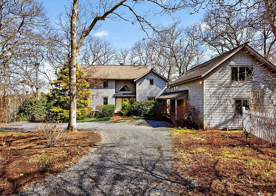 1st image of 320 Long Pond Rd