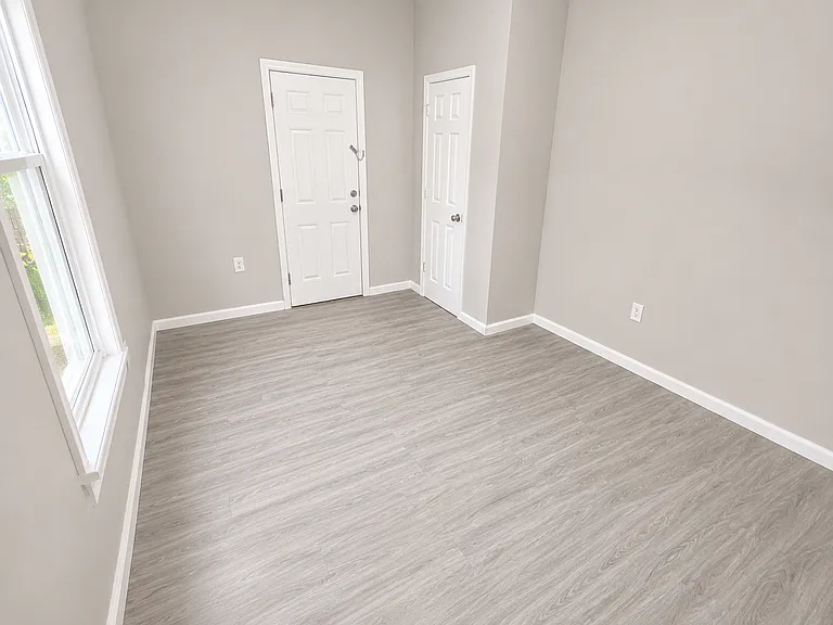 220 N 5th St #2C — Photo 4