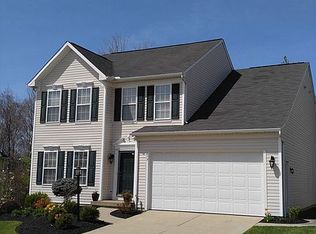 813 Hunter Ridge Dr, Streetsboro, OH 44241