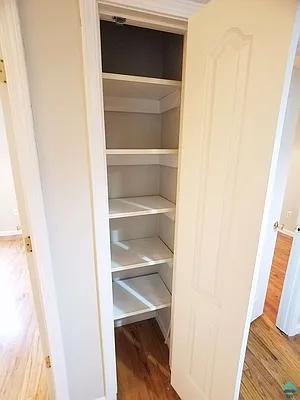 Rented by EXR | media 12