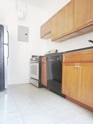 Rented by City Connections Realty | media 12