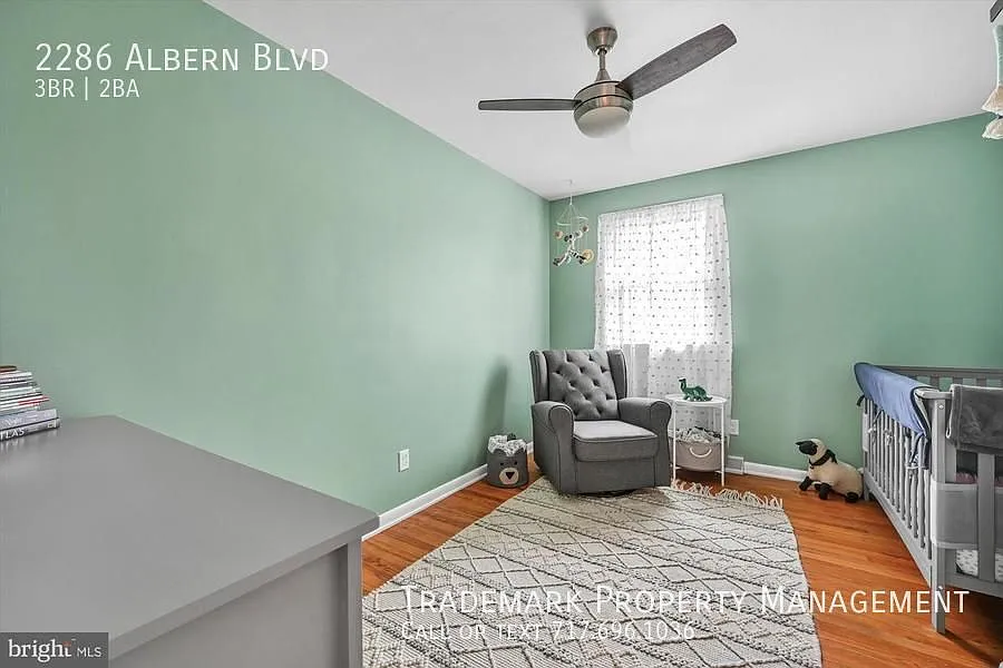 3 bed, 2.0 bath, 1184 sqft, $2,595 — Photo 3