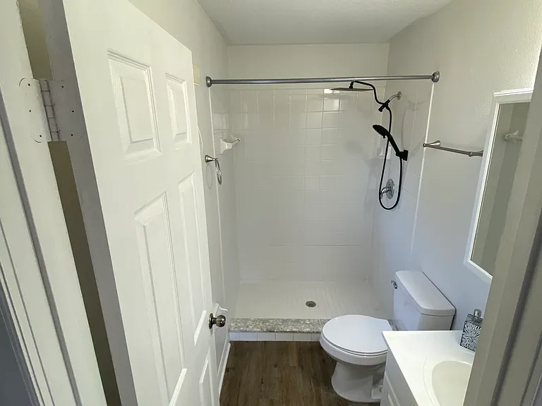 12431 Wildrose Ave — Photo 8