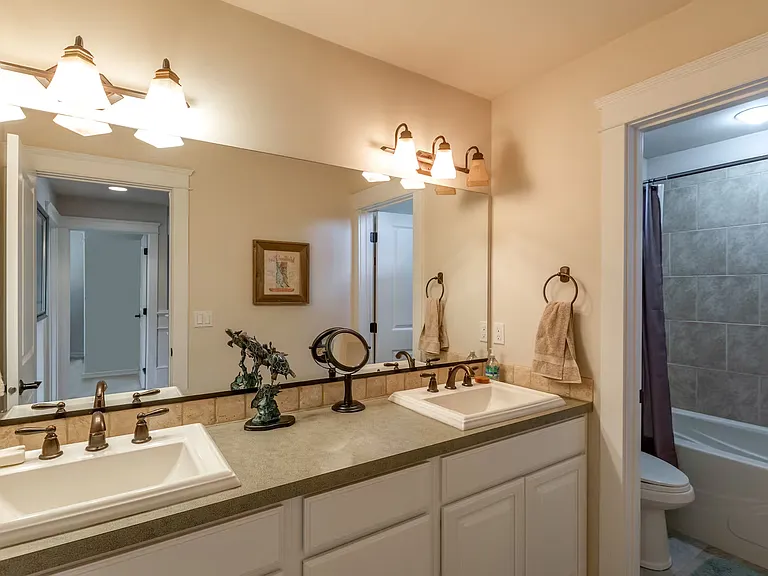 2505 W Walker Ct #1 — Photo 18