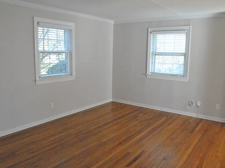 1038 Nichols Dr — Photo 22