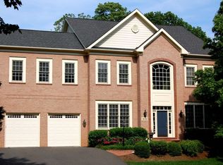 1946 Macarthur Dr, Mc Lean, VA 22101