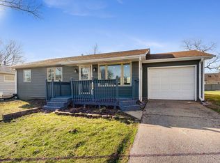 440 34th Ave, East Moline, IL 61244