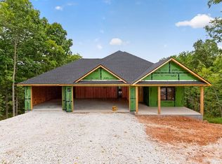 8 Gilbert Cir, Bella Vista, AR 72715