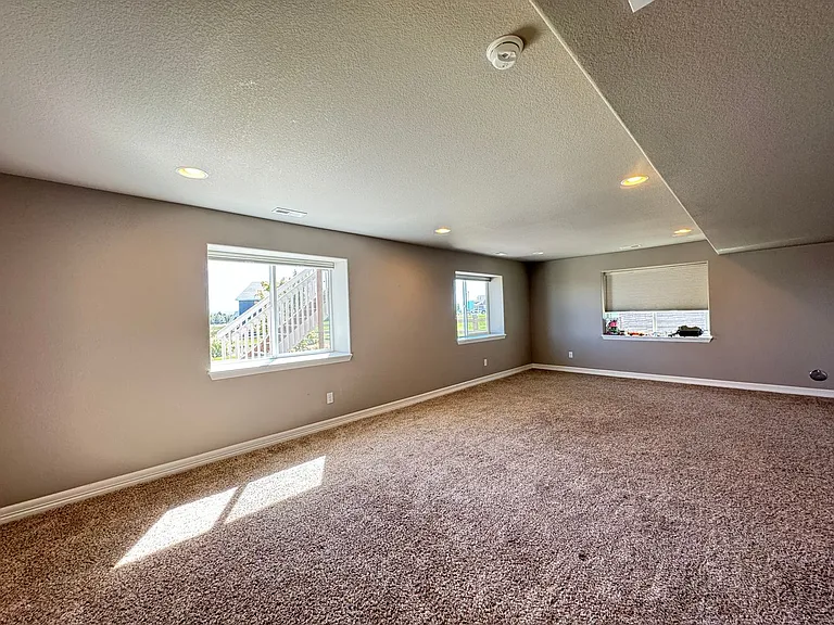 5433 Bristow Rd — Photo 21