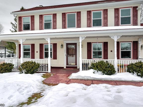 2nd image of 101 Race Track Ci