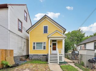 2309 W Pierce St, Milwaukee, WI 53204