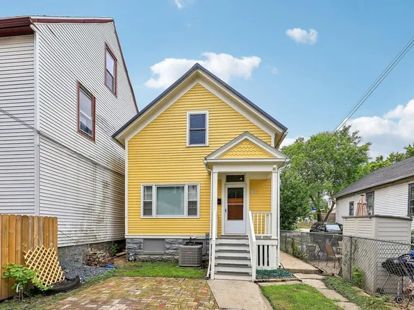 2309 West Pierce STREET, Milwaukee, WI 53204