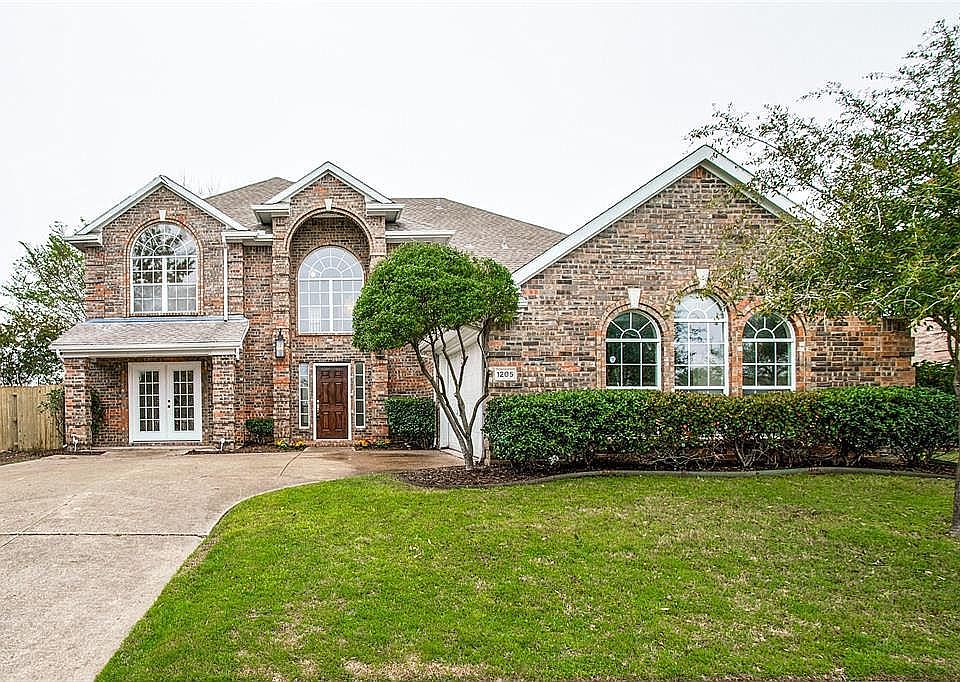 1205 Scottsman Dr