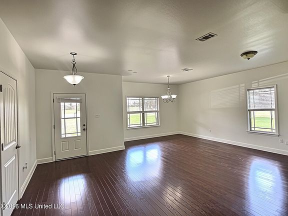 3rd image of 12021 Sugar Maple Dr