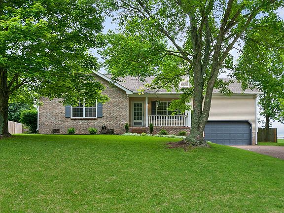 3rd image of 2746 Douglas Ln