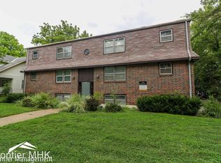 350 N 16th St APT 6, Manhattan, KS 66502