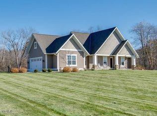 3581 Rustic Ln, Hamilton, MI 49419