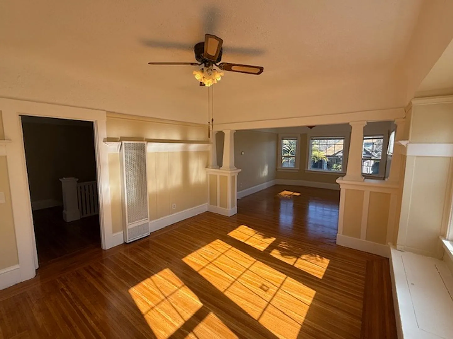 579 6th St #581 photo 1