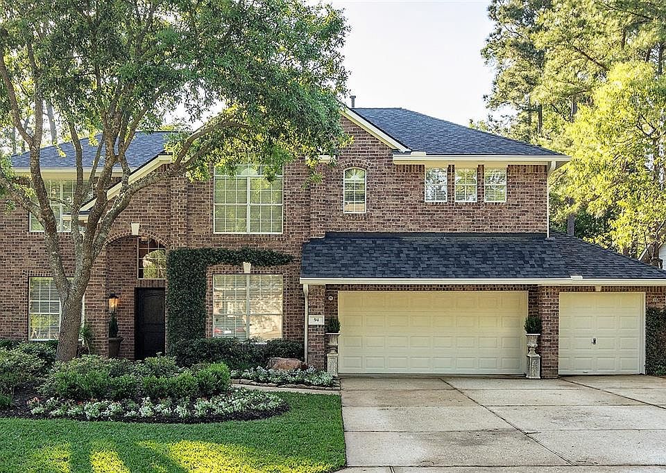 1st image of 94 E Evangeline Oaks Cir