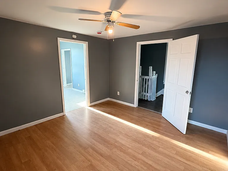 722 2nd Ave #2 — Photo 7