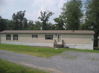 6102 White Church Rd, Shippensburg, PA 17257