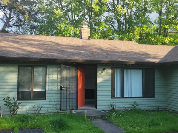 238 SW Edgefield Ct, Troutdale, OR 97060