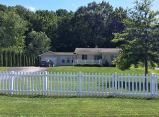 12700 69th Ave, Coal Valley, IL 61240