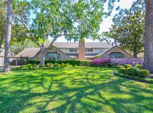 619 Sugar Creek Blvd, Sugar Land, TX 77478