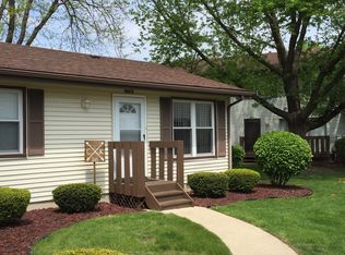 7746 W Harbor Ct, Frankfort, IL 60423