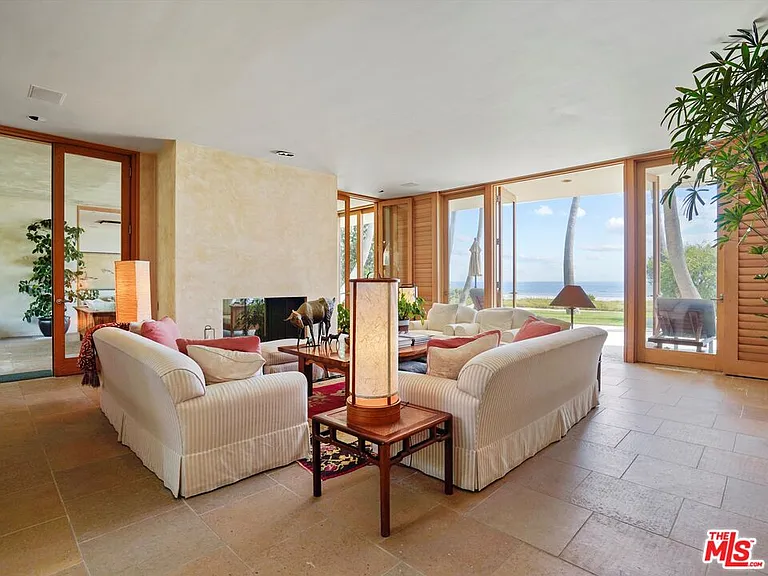 31280 Broad Beach Rd — Photo 12