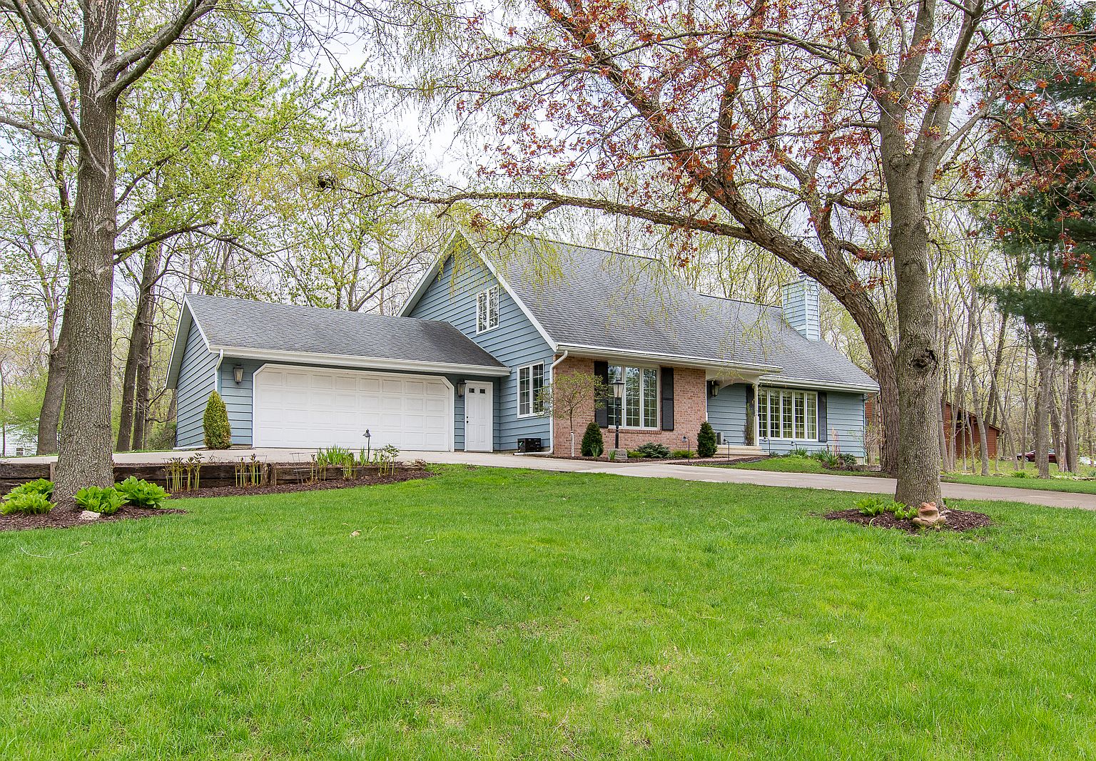 5530 Antler Dr, Cedar Rapids, IA 52411 Zillow