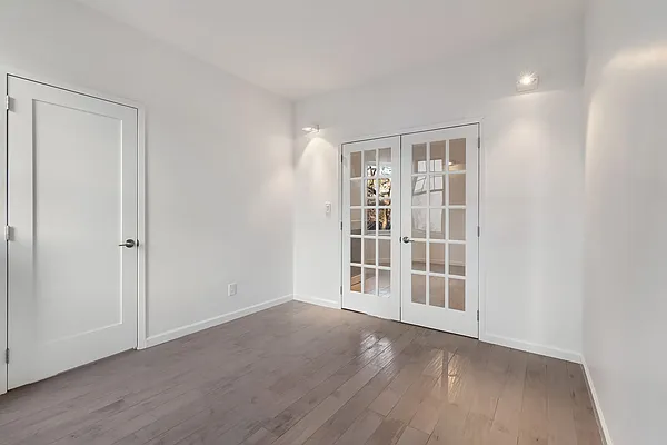 Rented by Compass | media 8