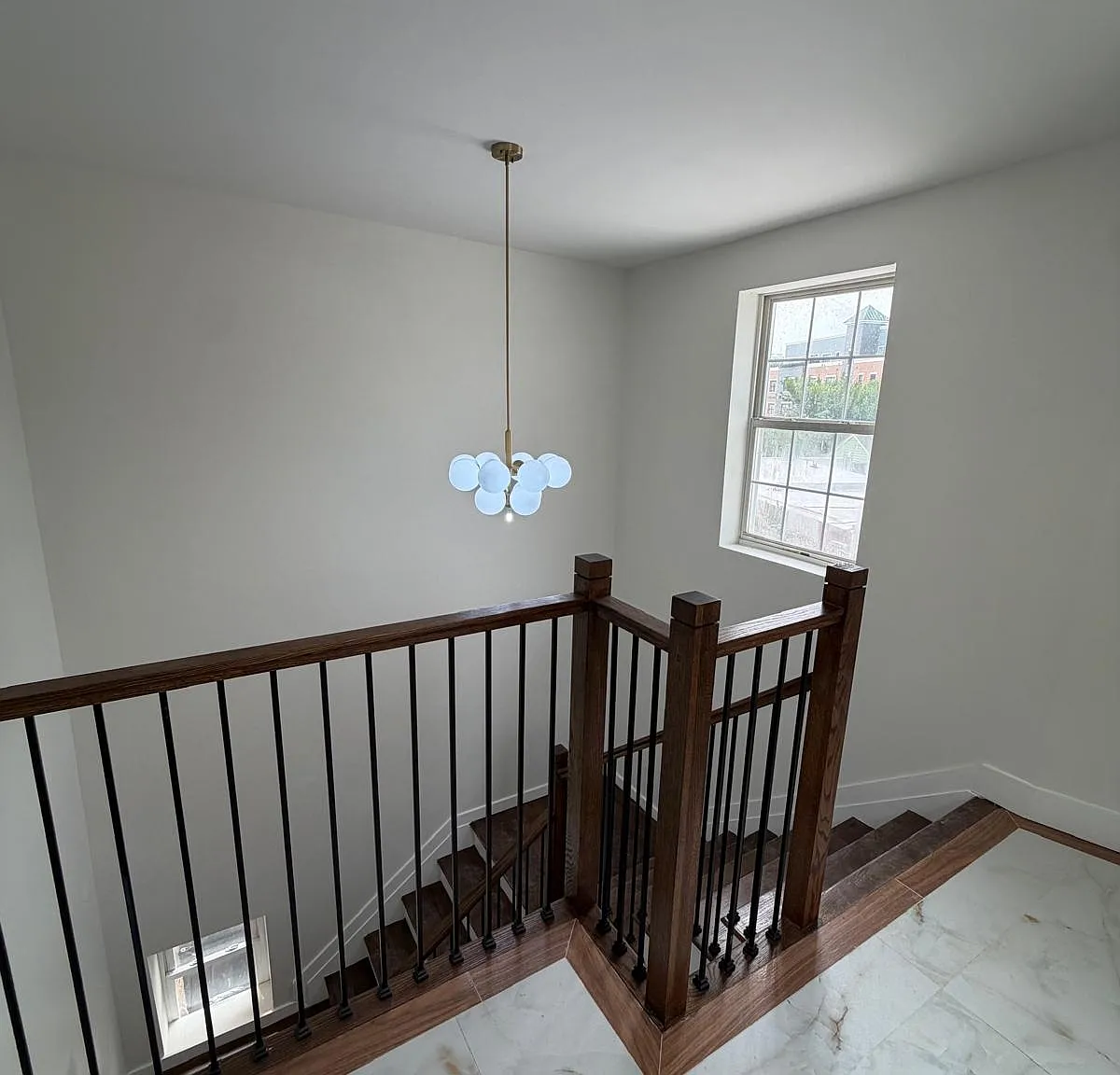 1 bed, 950 sqft, $1,650 — Photo 3