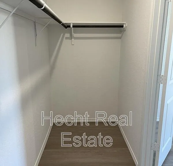 2906 Green Finch — Photo 12