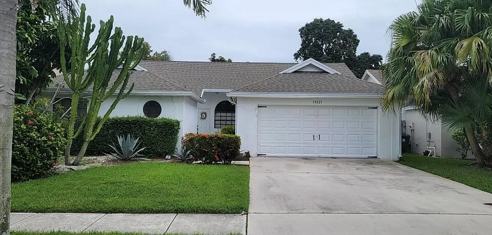 13025 Meadowbreeze Dr