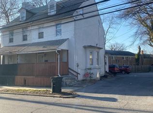 318 E 24th St, Chester, PA 19013